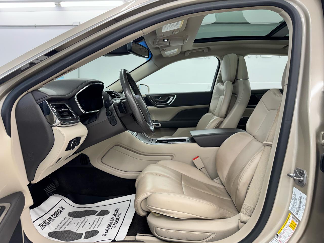 Lincoln Continental Reserve AWD 2017