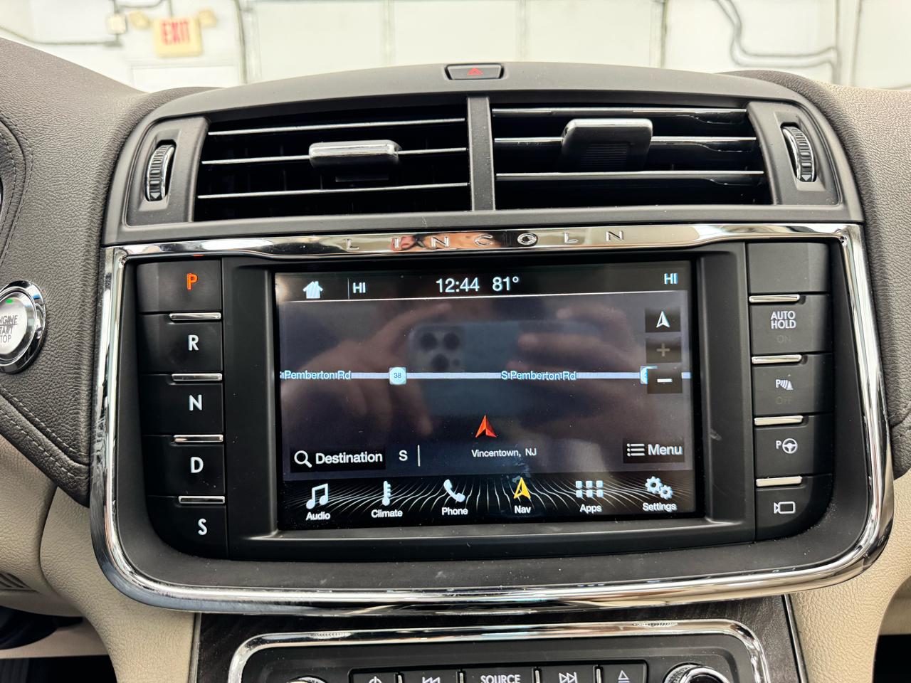 Lincoln Continental Reserve AWD 2017