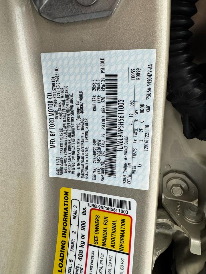 Lincoln Continental Reserve AWD 2017