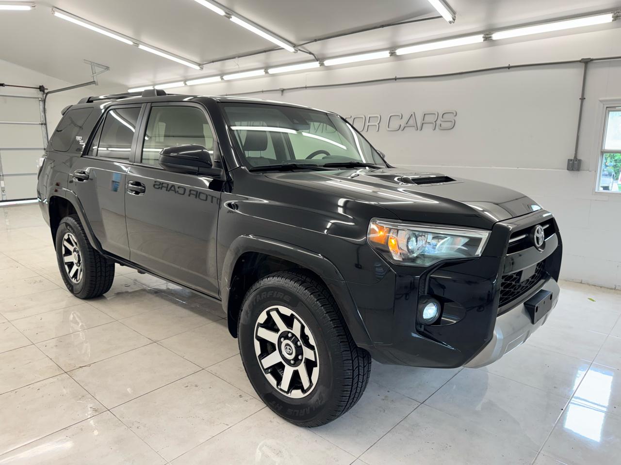 Toyota 4Runner TRD Off Road 4WD (Natl) 2022