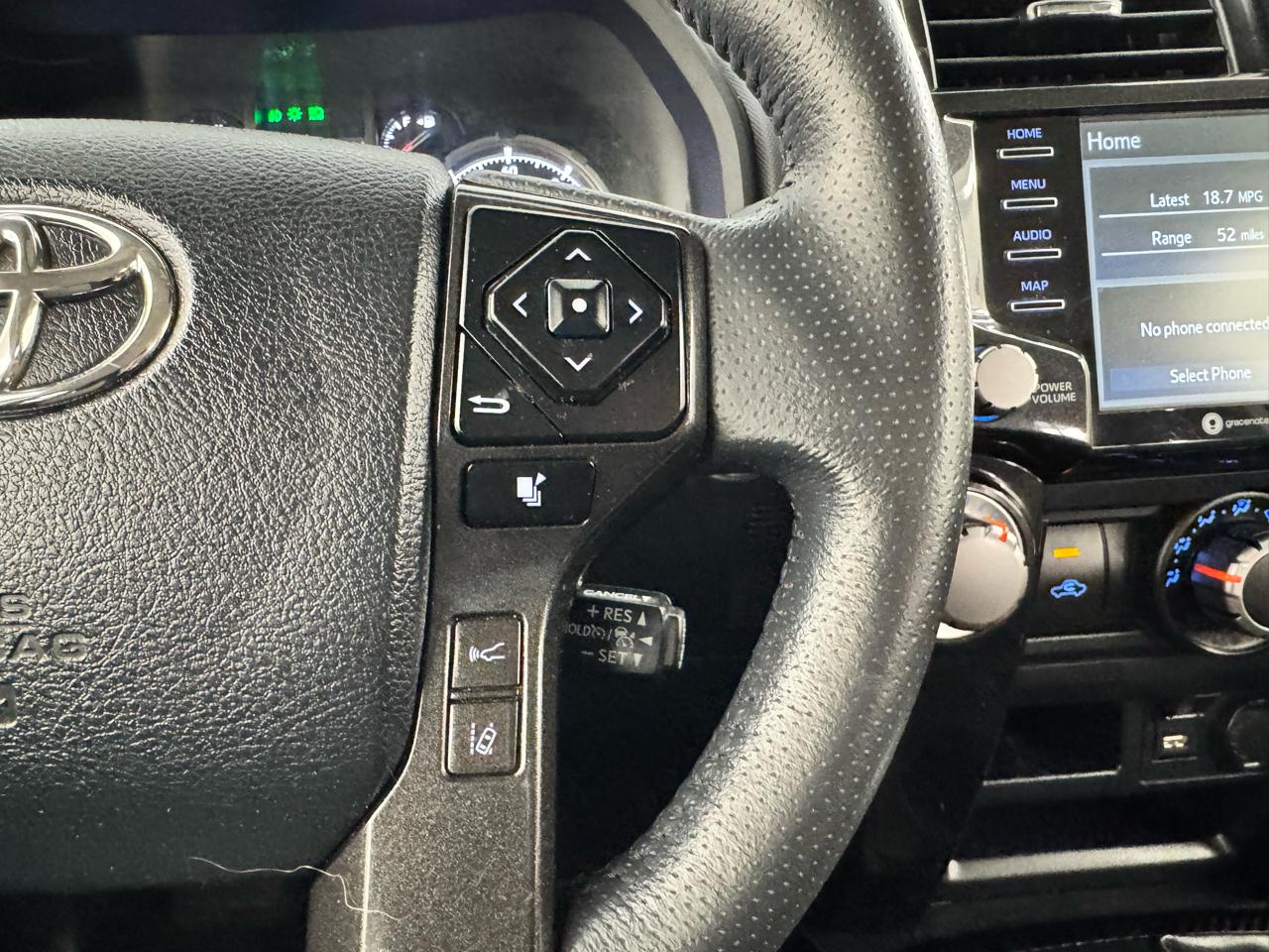 Toyota 4Runner TRD Off Road 4WD (Natl) 2022