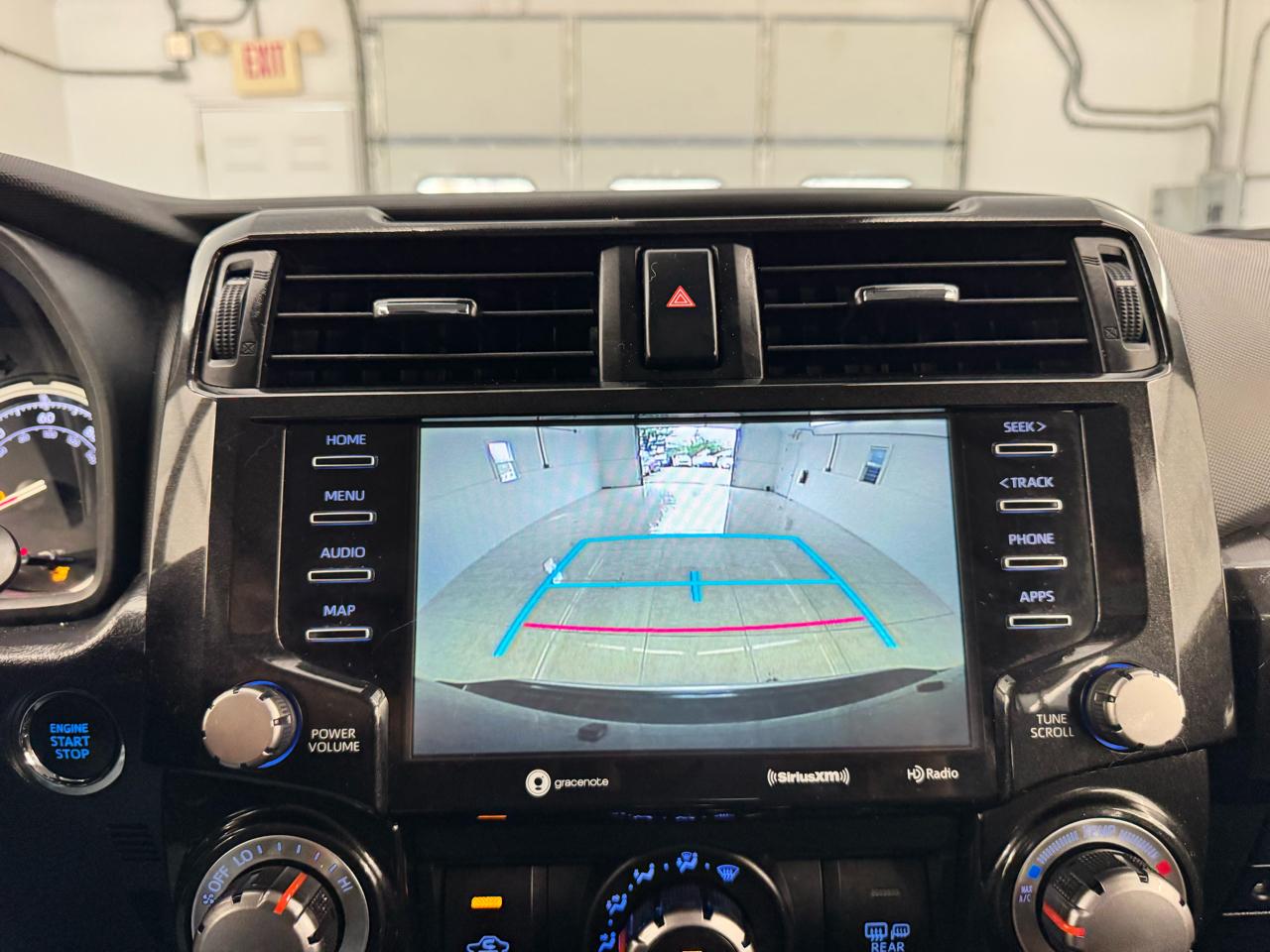 Toyota 4Runner TRD Off Road 4WD (Natl) 2022