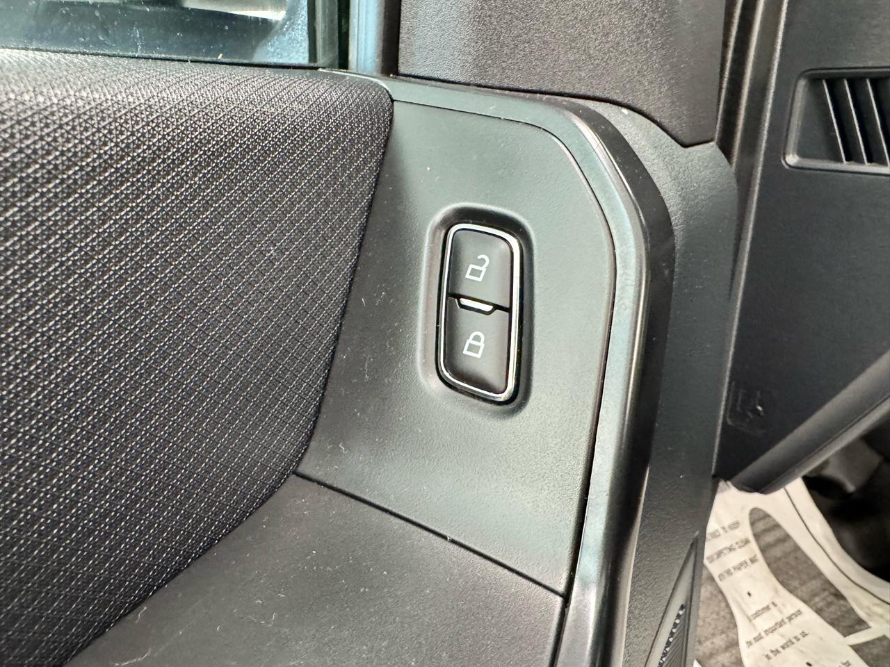 Ford F-150 XLT 4WD SuperCab 8' Box 2023