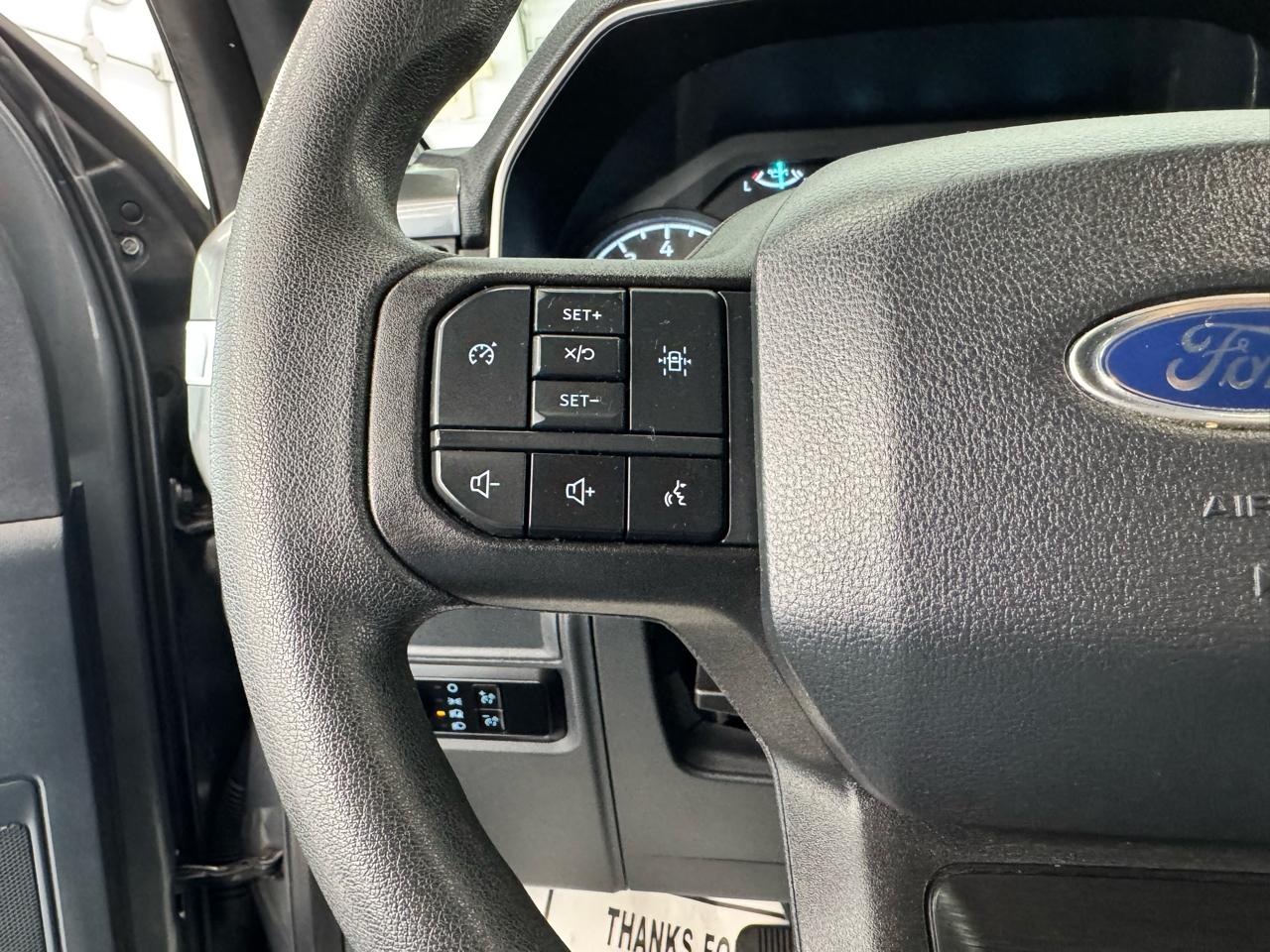 Ford F-150 XLT 4WD SuperCab 8' Box 2023