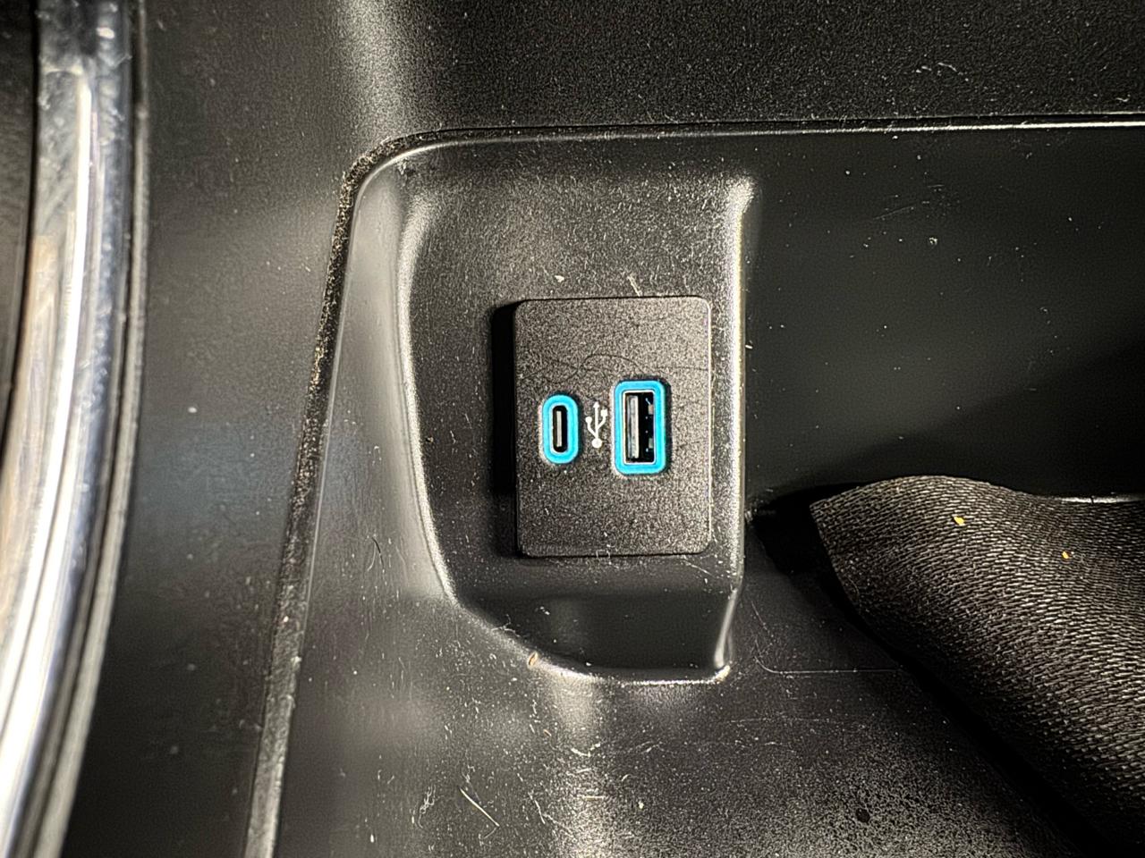 Ford F-150 XLT 4WD SuperCab 8' Box 2023
