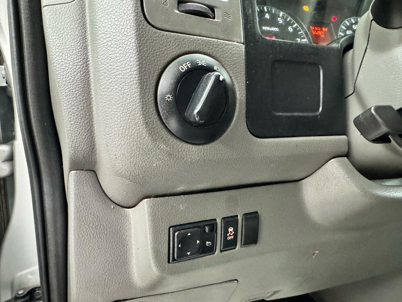 Nissan NV Passenger NV3500 HD S V6 2019