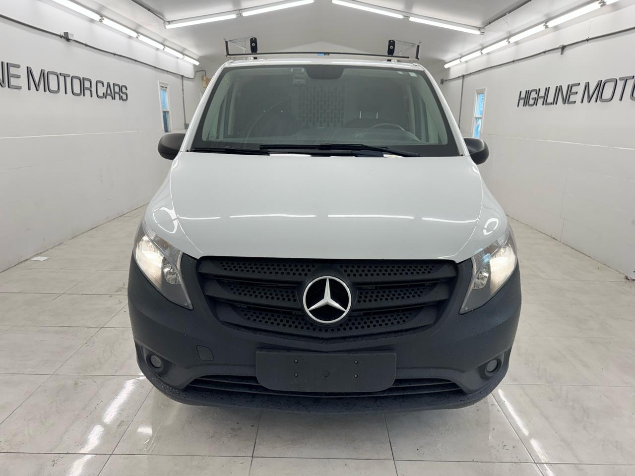 Mercedes-Benz Metris Cargo Van Standard Roof 126" Wheelbase 2020