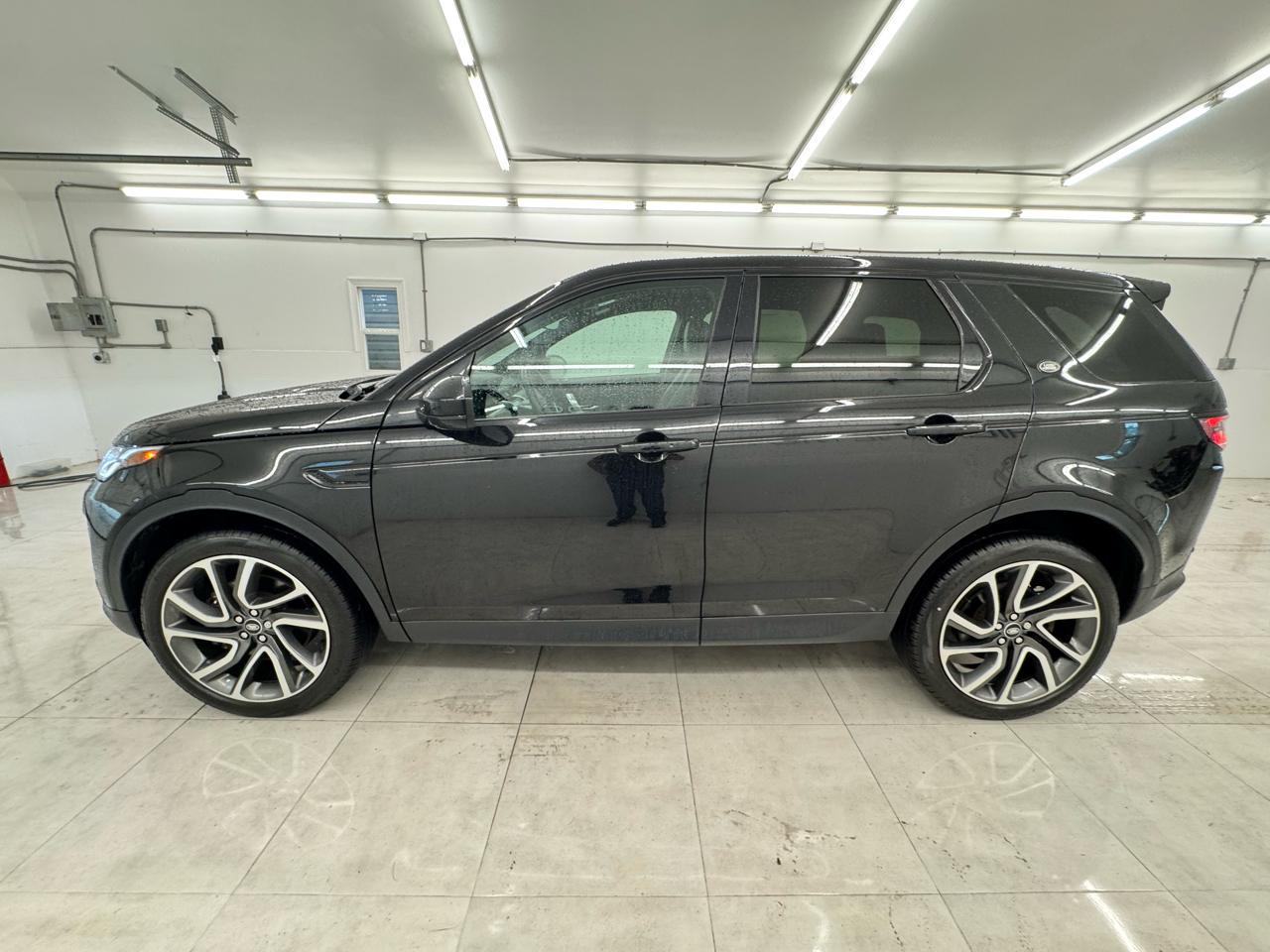 Land Rover Discovery Sport SE 4WD 2023