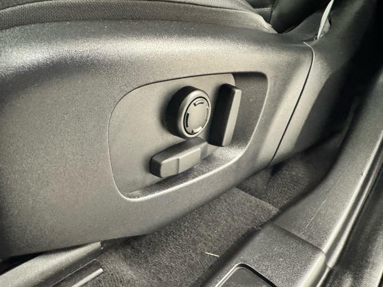 Land Rover Discovery Sport SE 4WD 2023