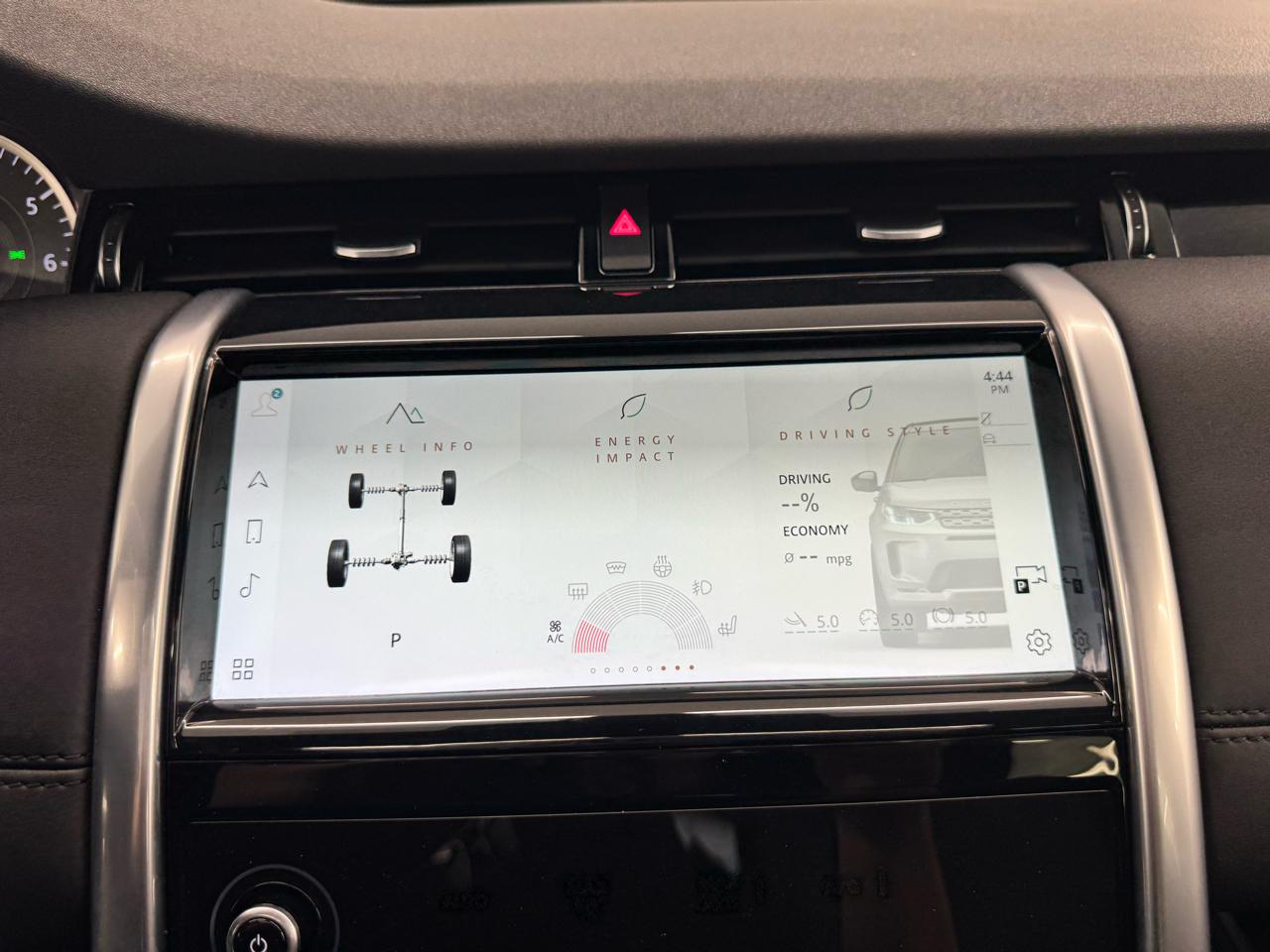 Land Rover Discovery Sport SE 4WD 2023