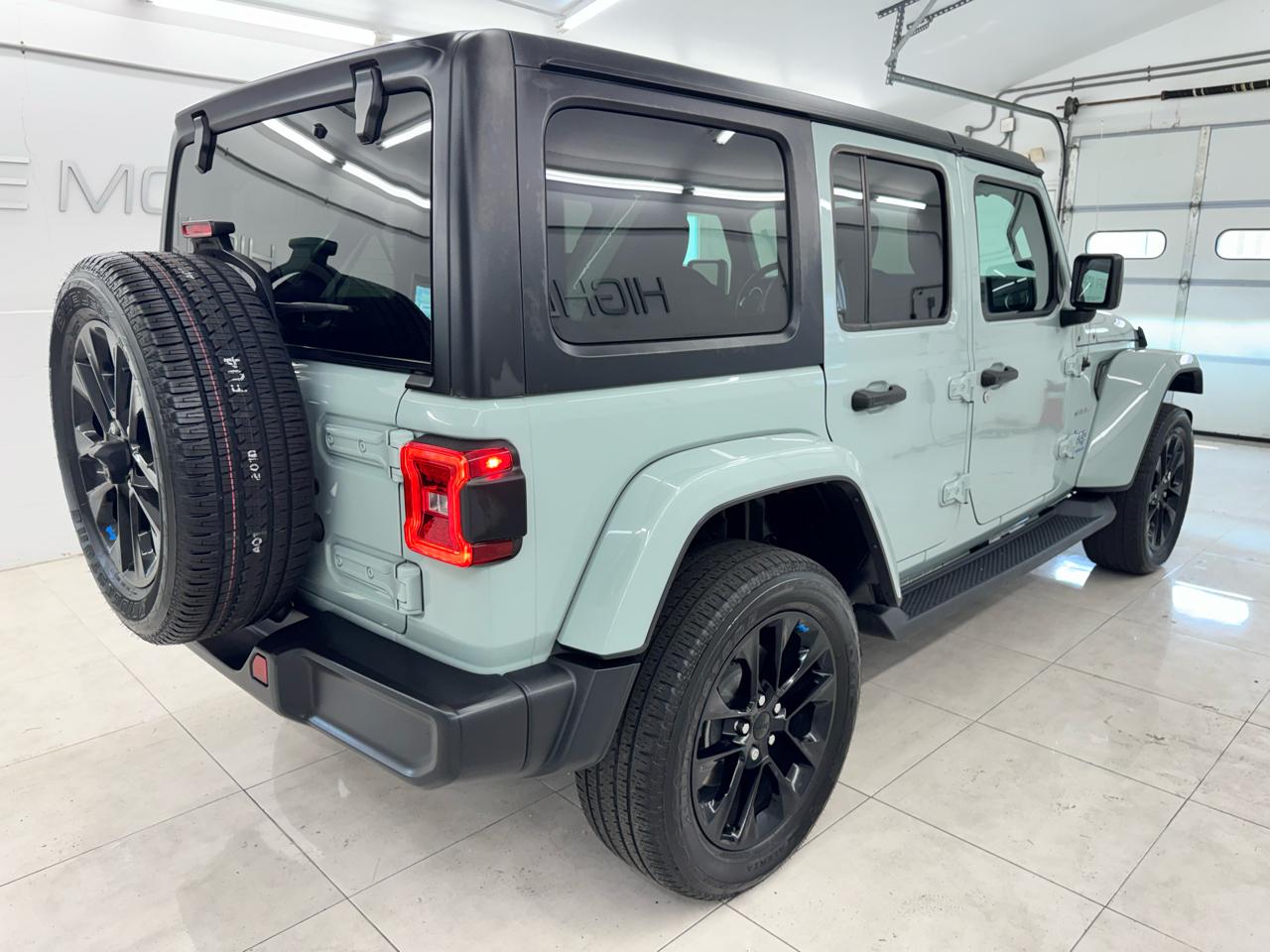 Jeep Wrangler 4xe Sahara 4x4 2023