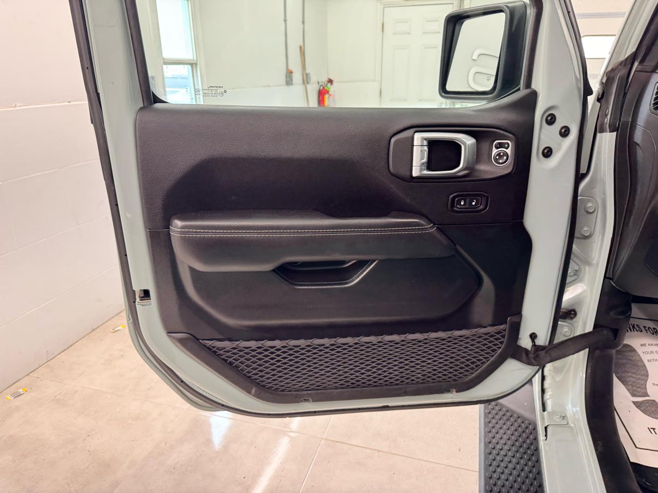 Jeep Wrangler 4xe Sahara 4x4 2023