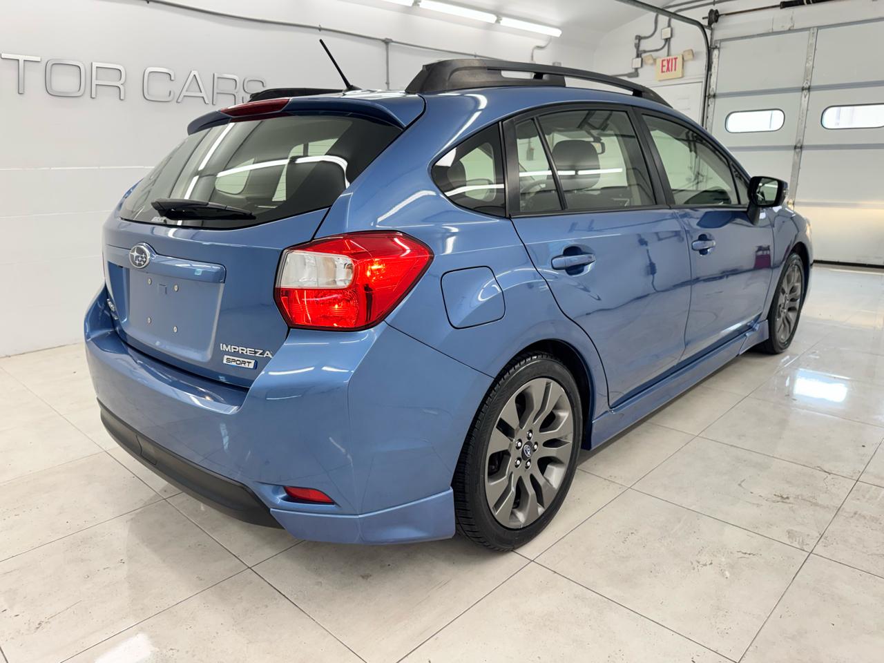 Subaru Impreza Wagon 5dr CVT 2.0i Sport Premium 2016