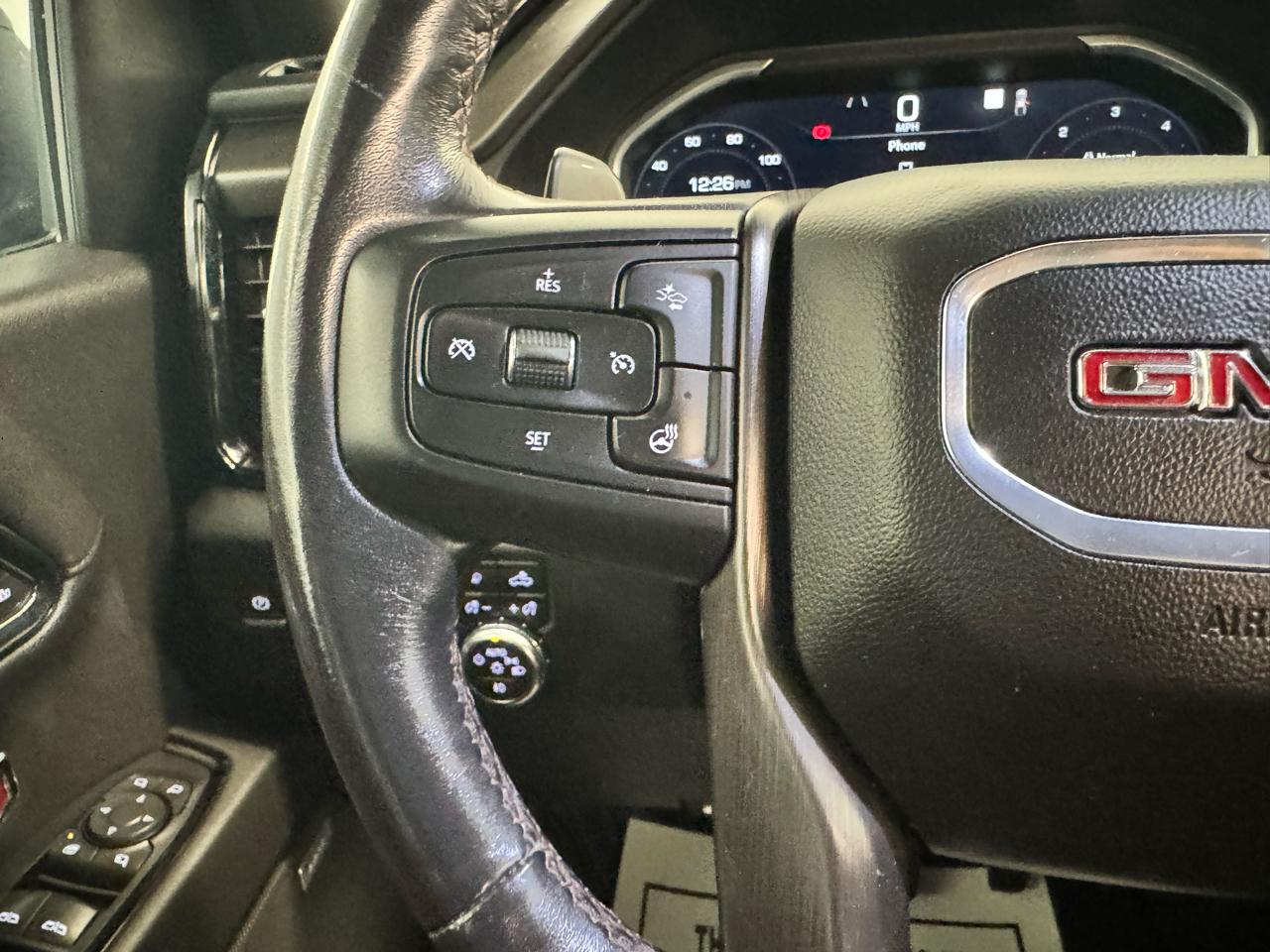 GMC Sierra 1500 4WD Crew Cab 157" AT4 2022