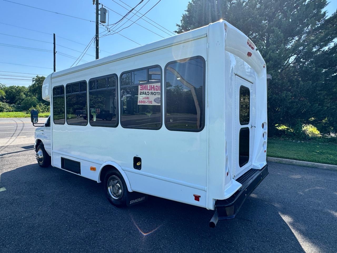 Ford E-Series Cutaway E-350 SRW 138" WB 2019