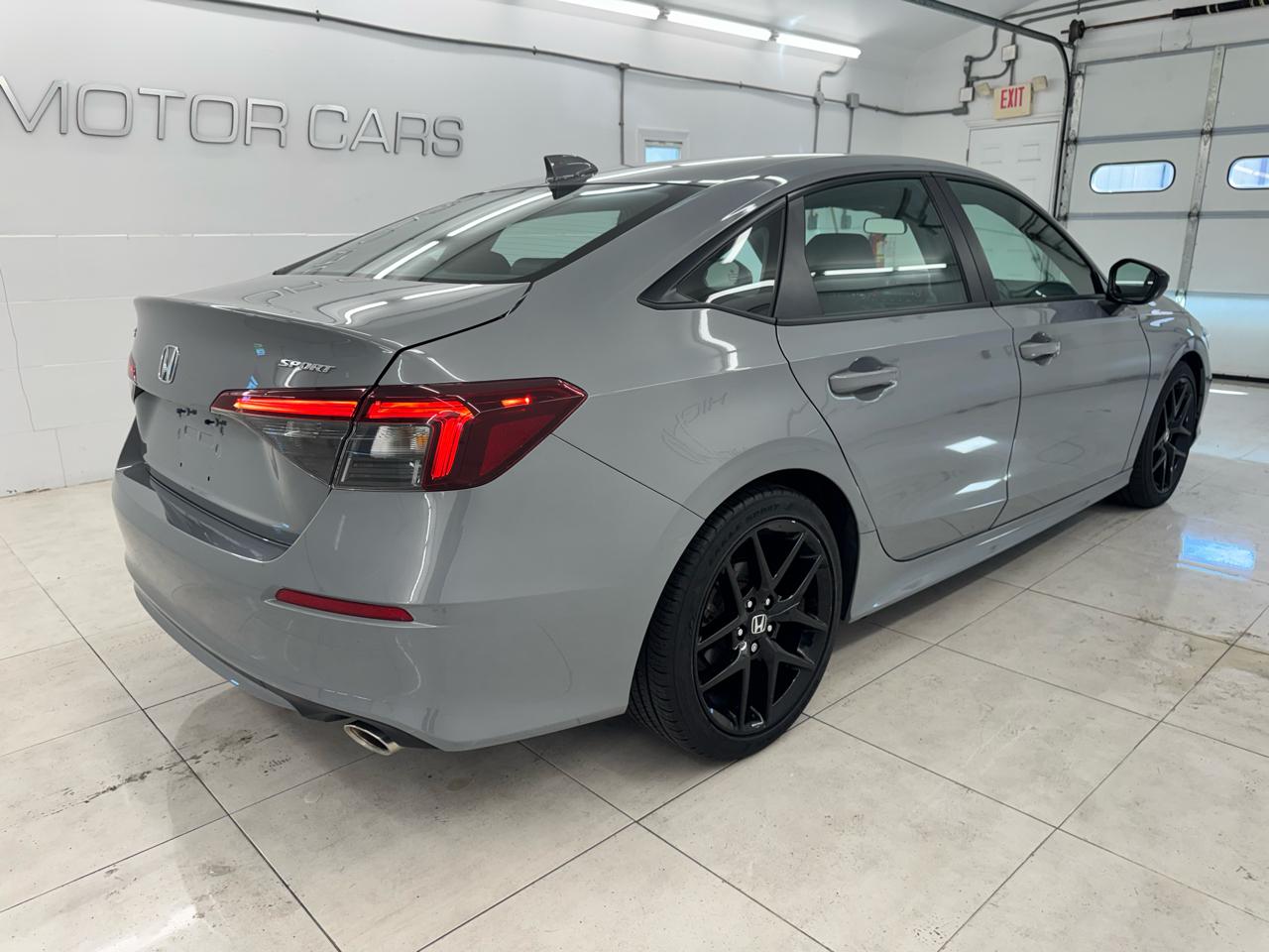 Honda Civic Sedan Sport CVT 2025