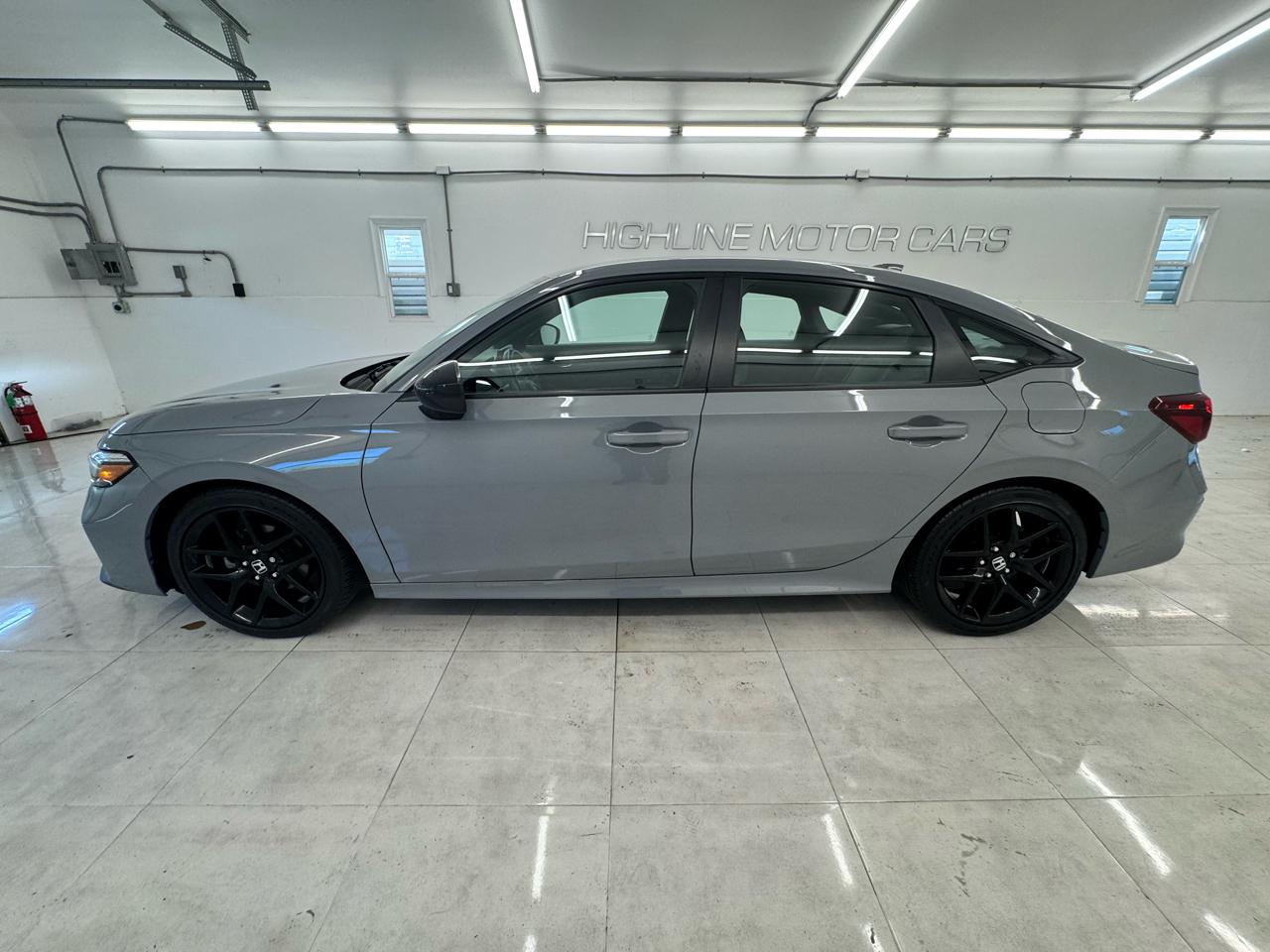 Honda Civic Sedan Sport CVT 2025