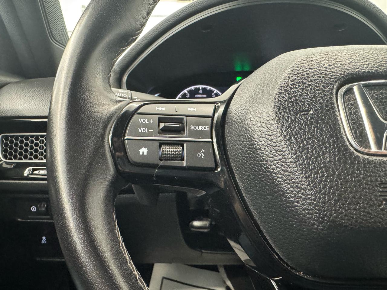 Honda Civic Sedan Sport CVT 2025