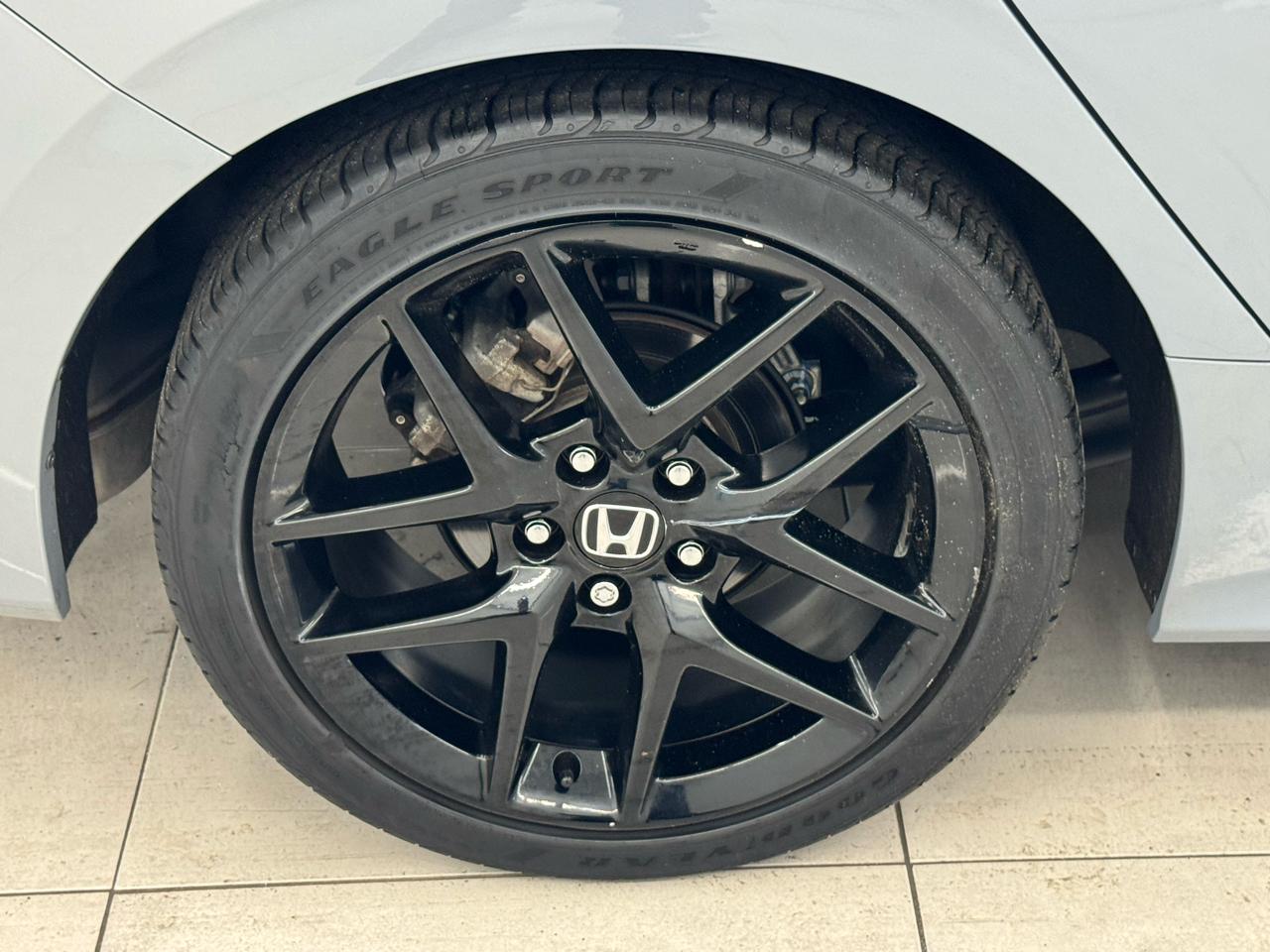 Honda Civic Sedan Sport CVT 2025