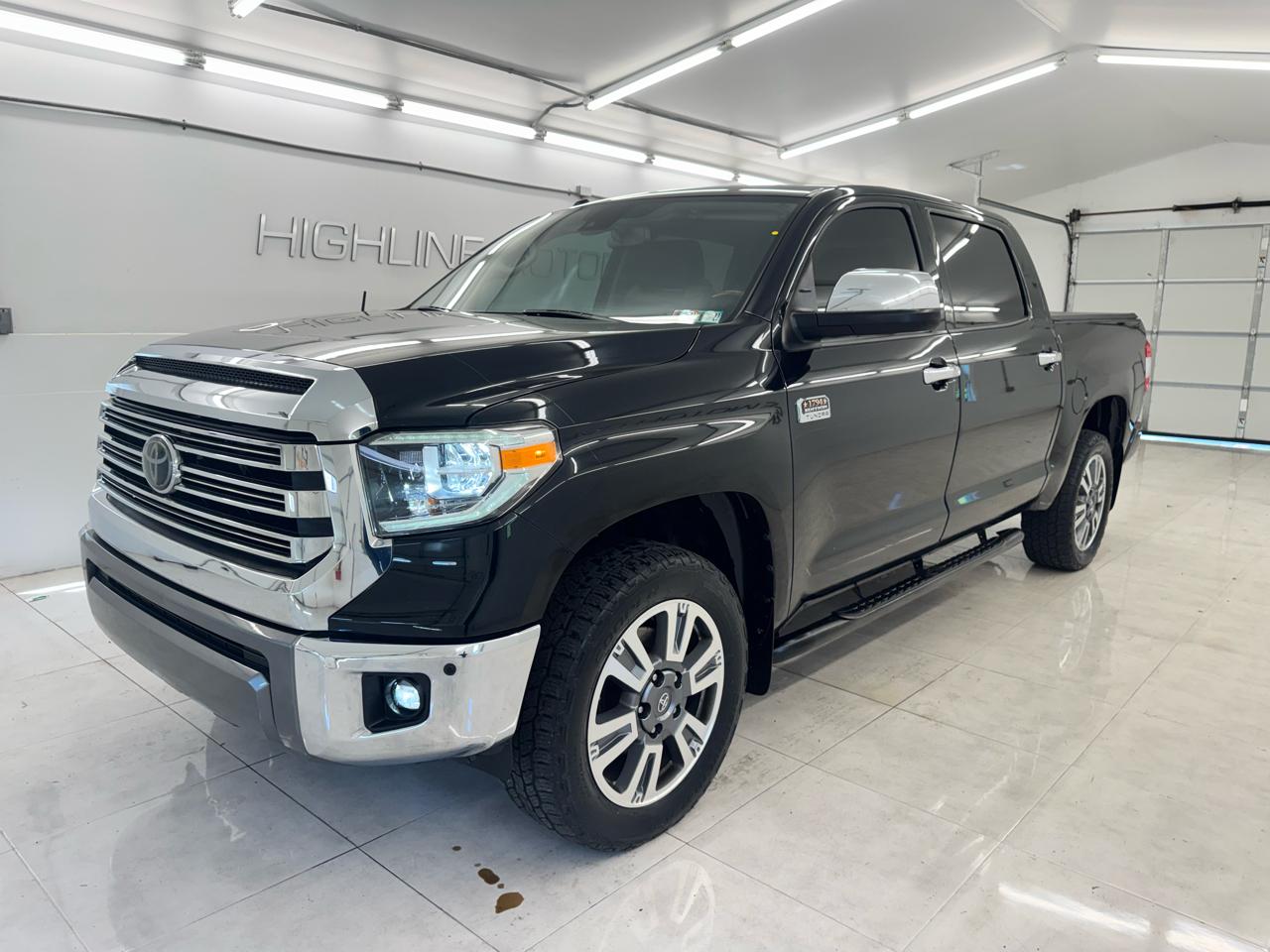 Toyota Tundra 4WD 1794 Edition CrewMax 5.5' Bed 5.7L (Natl) 2018