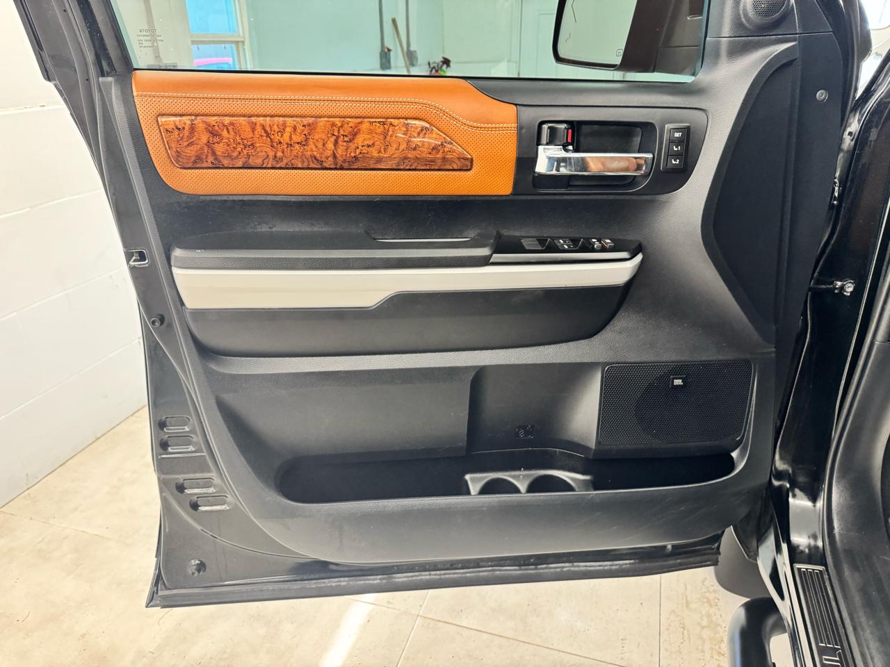 Toyota Tundra 4WD 1794 Edition CrewMax 5.5' Bed 5.7L (Natl) 2018