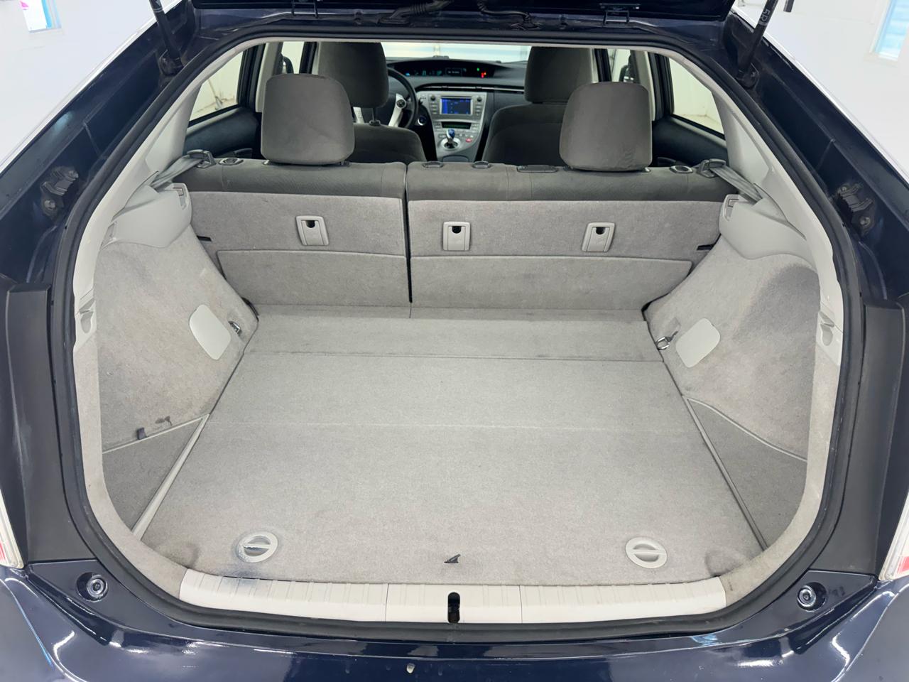 Toyota Prius 5dr HB Persona Series Special Edition (Natl) 2015