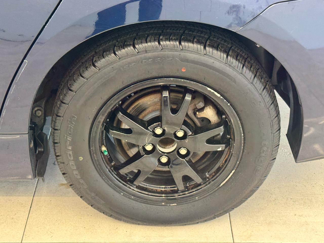 Toyota Prius 5dr HB Persona Series Special Edition (Natl) 2015