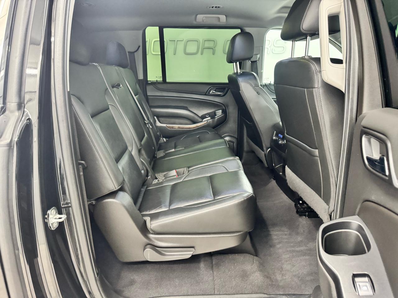 Chevrolet Suburban 4WD 4dr LT 2020