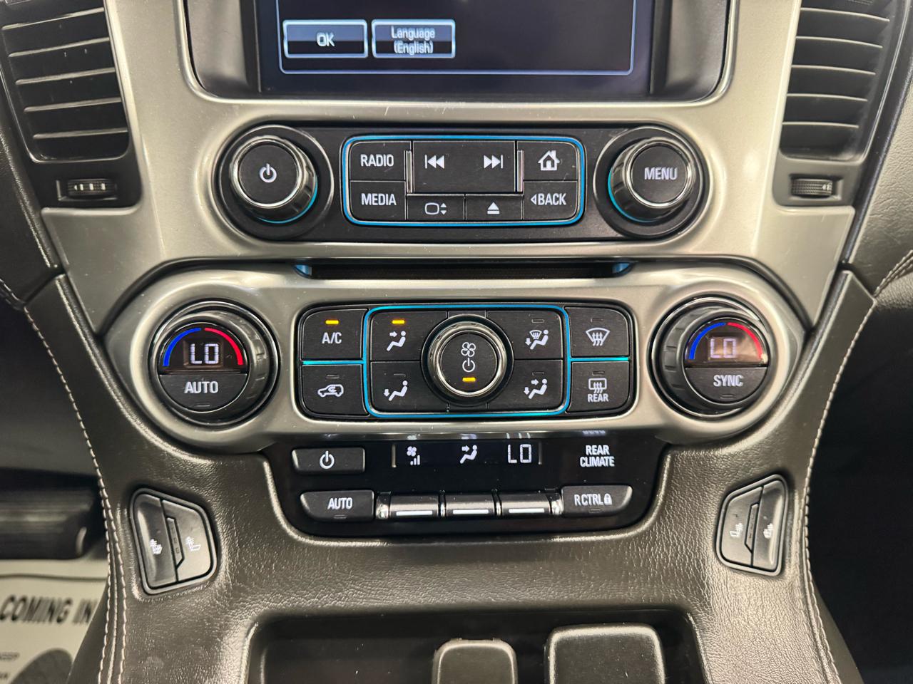 Chevrolet Suburban 4WD 4dr LT 2020
