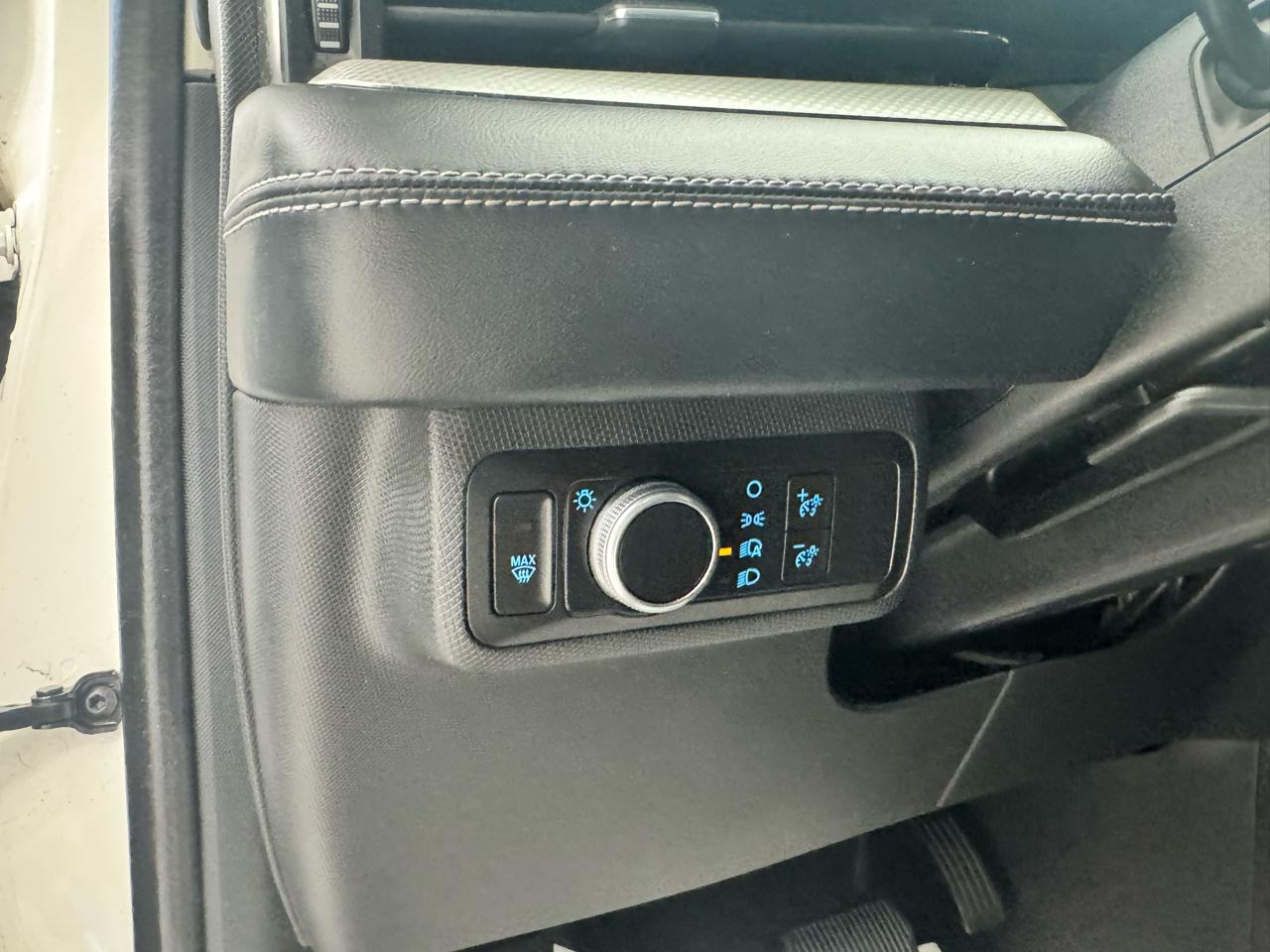 Ford Mustang Mach-E Select AWD 2021