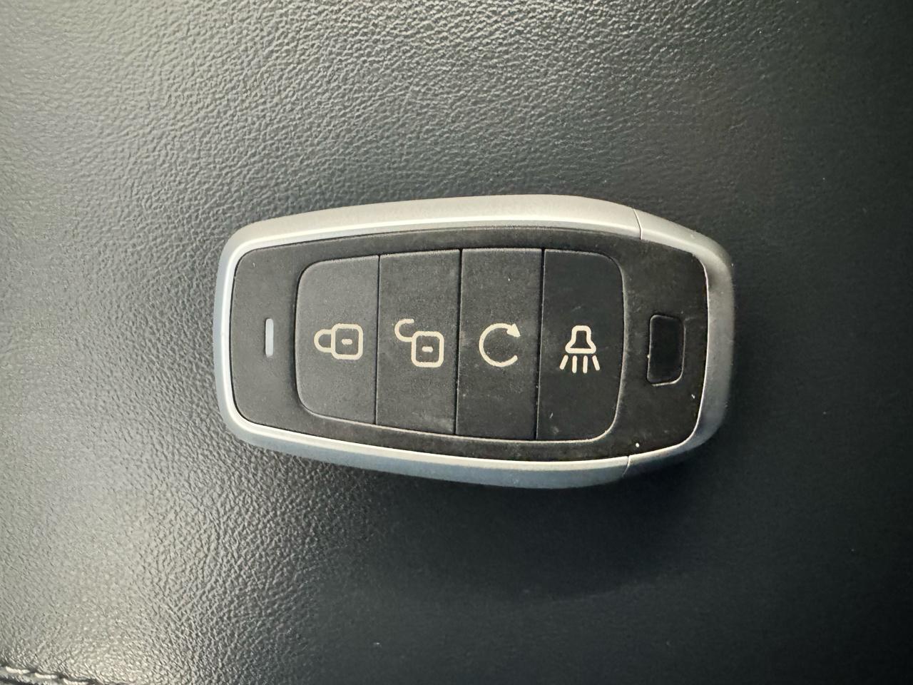 Ford Mustang Mach-E Select AWD 2021