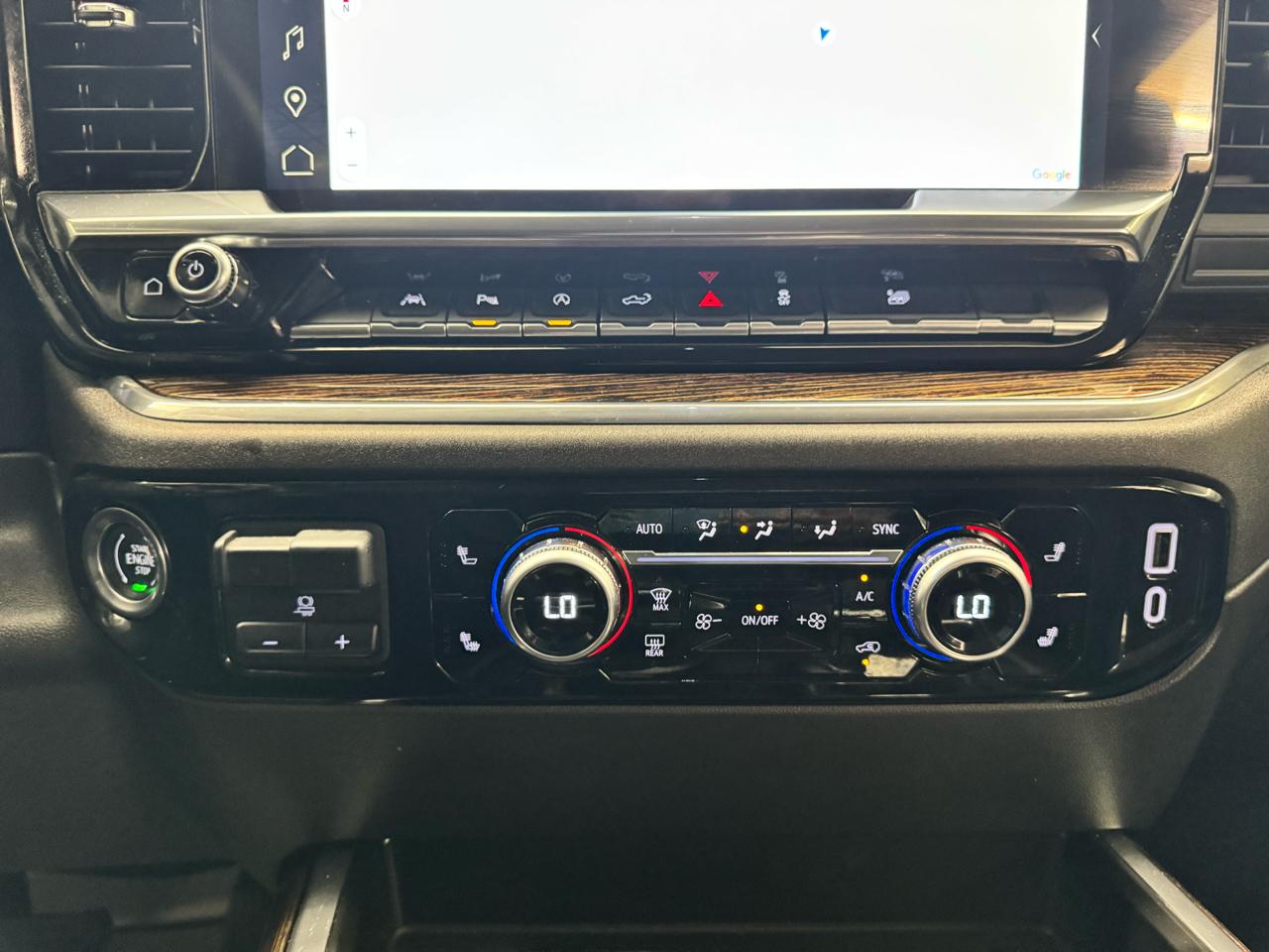 GMC Sierra 1500 4WD Crew Cab 147" Elevation w/3SB 2024