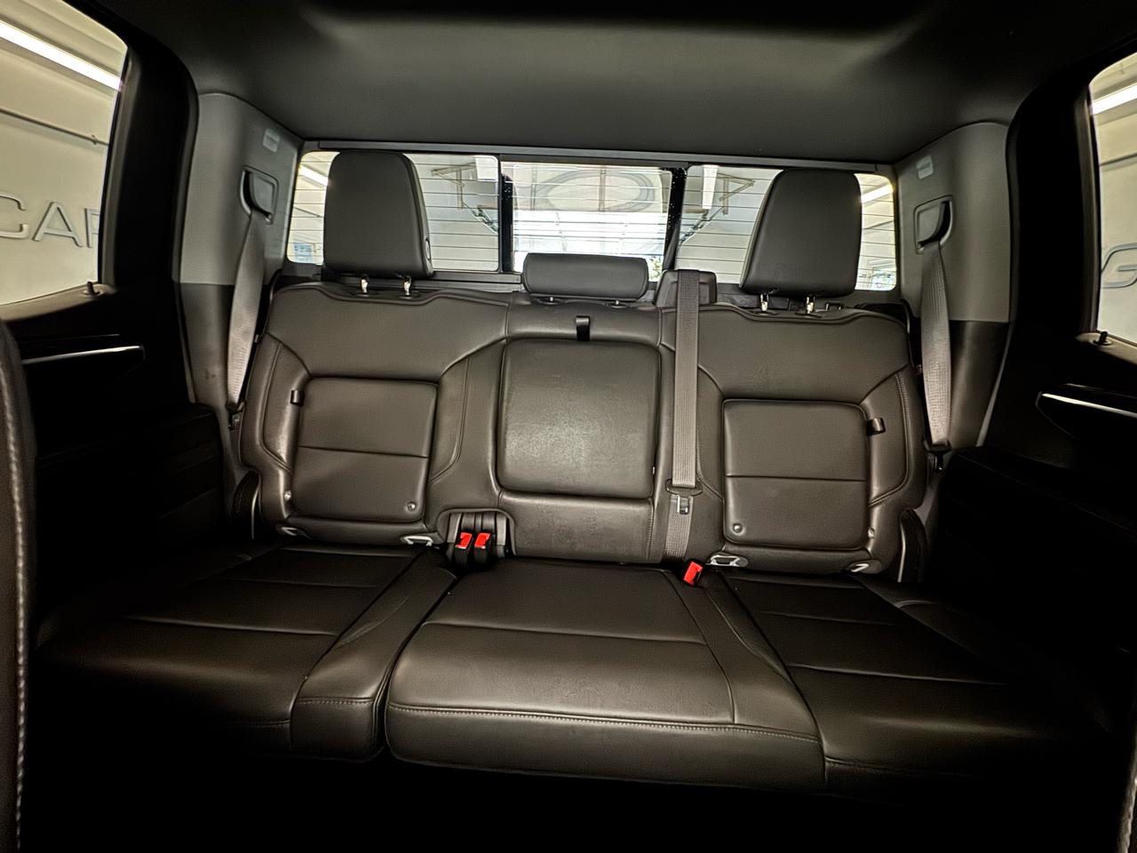 GMC Sierra 1500 4WD Crew Cab 147" Elevation w/3SB 2024
