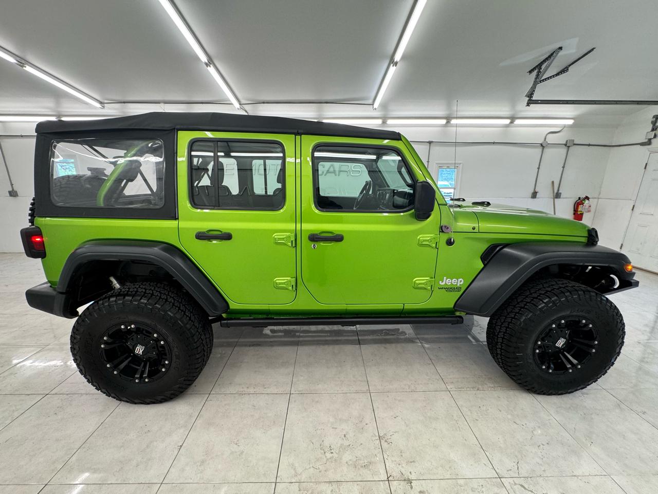 Jeep Wrangler Unlimited Sport 4x4 2019