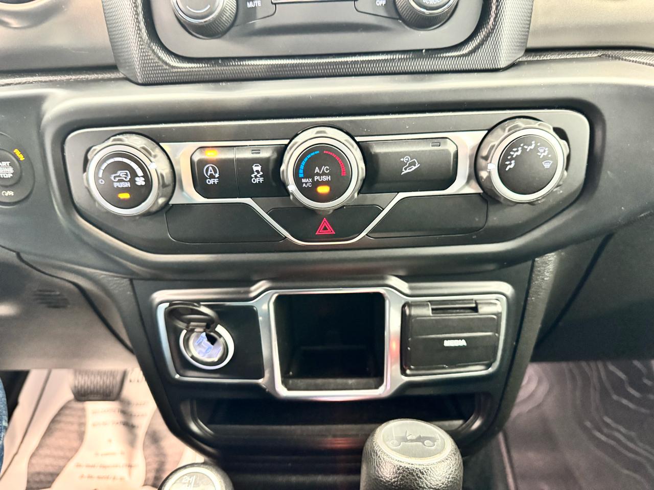 Jeep Wrangler Unlimited Sport 4x4 2019