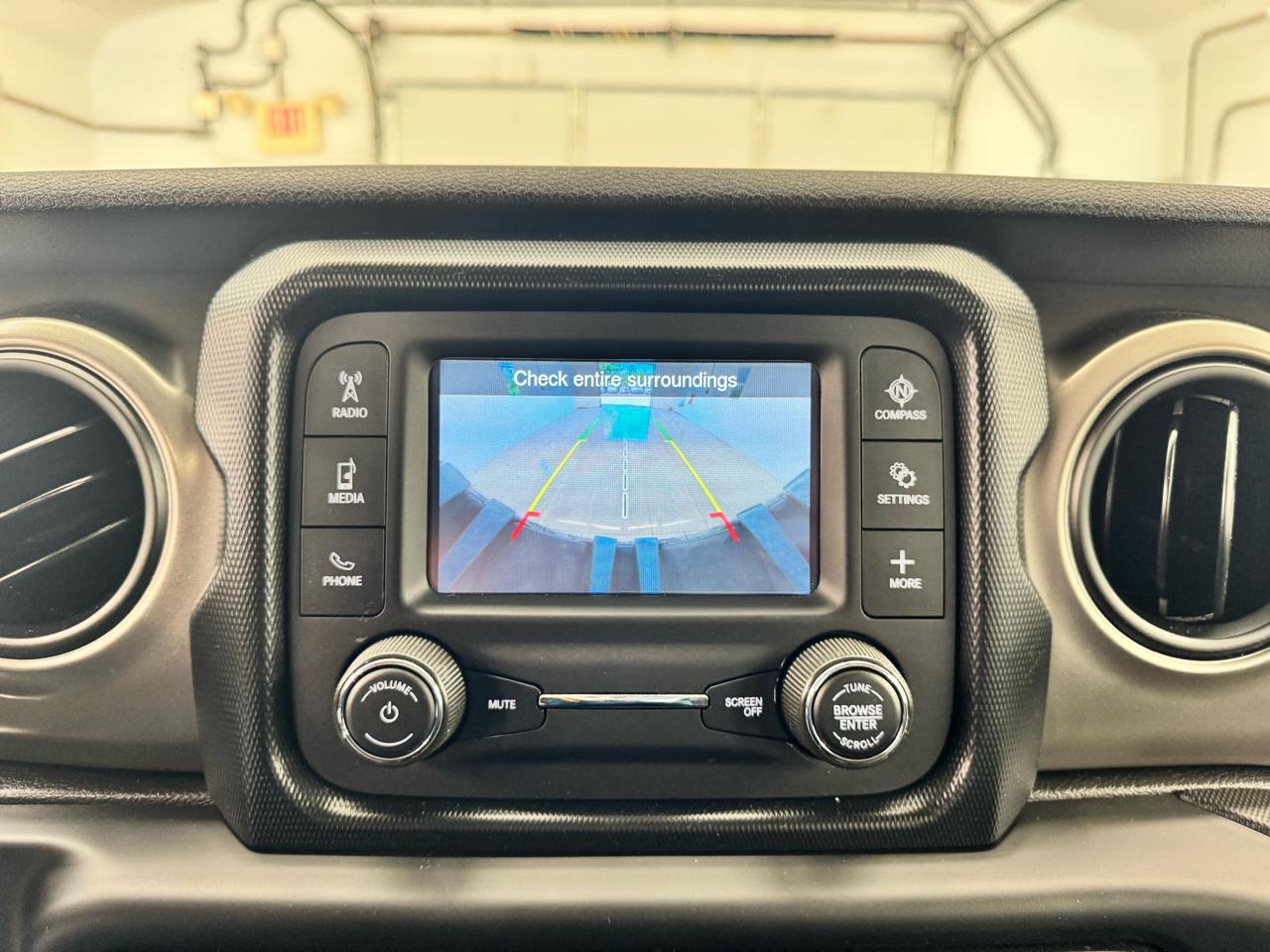 Jeep Wrangler Unlimited Sport 4x4 2019
