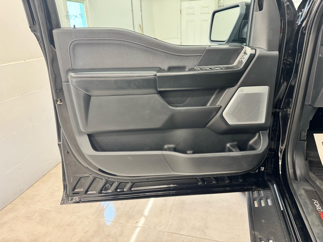 Ford F-150 Raptor SuperCab 4WD 2023