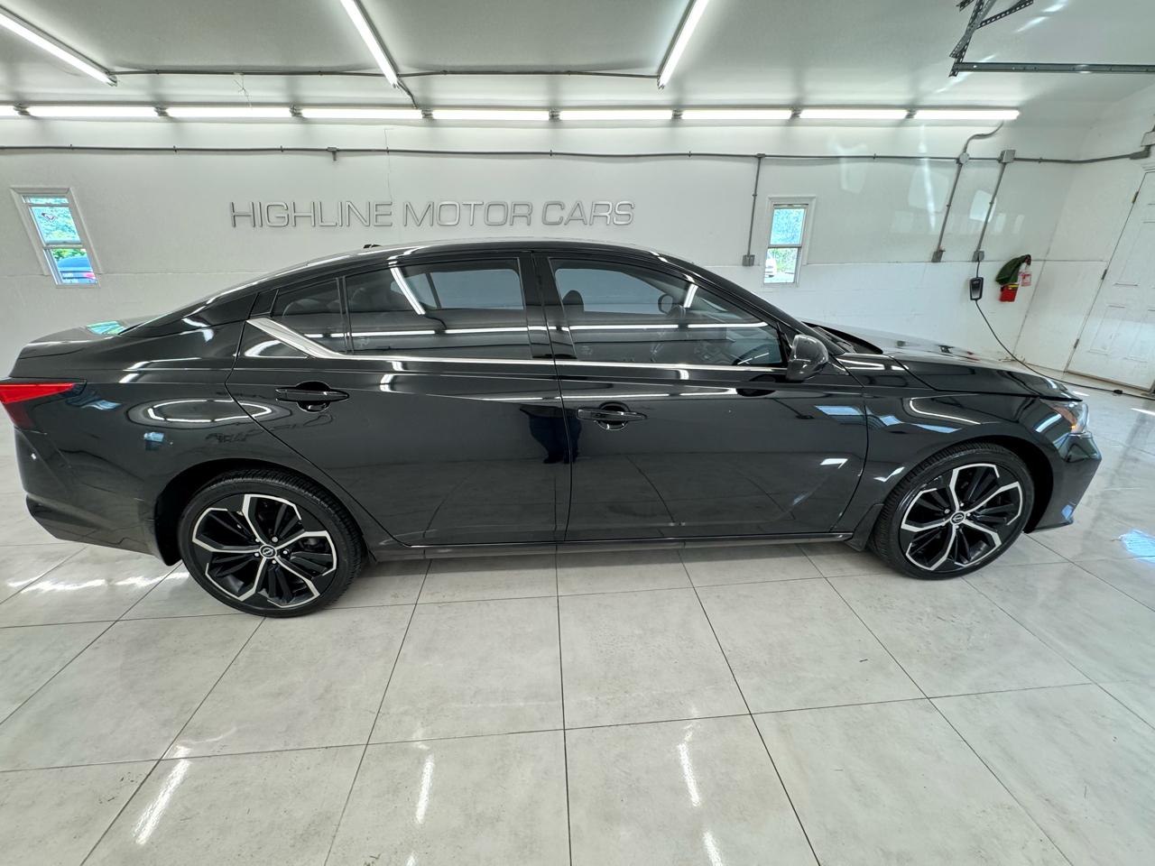 Nissan Altima 2.5 SR AWD Sedan 2024