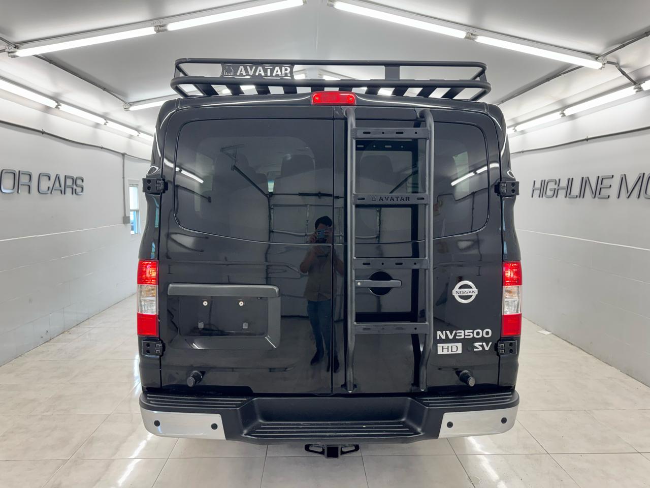 Nissan NVP 3500 V6 SV 2014