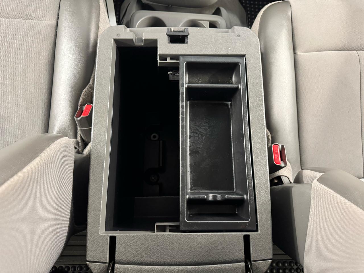 Nissan NVP 3500 V6 SV 2014
