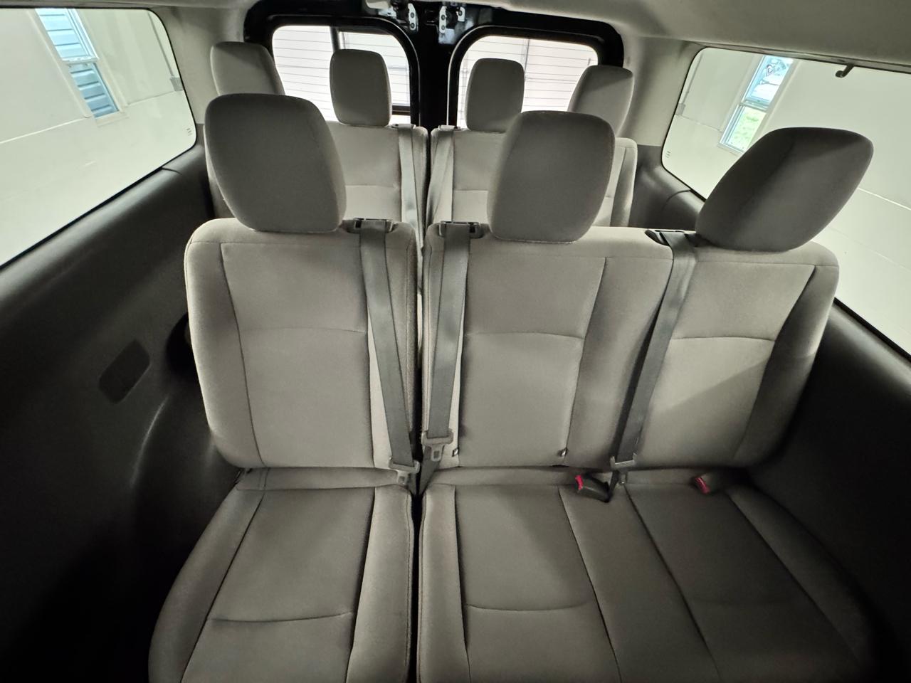 Nissan NVP 3500 V6 SV 2014