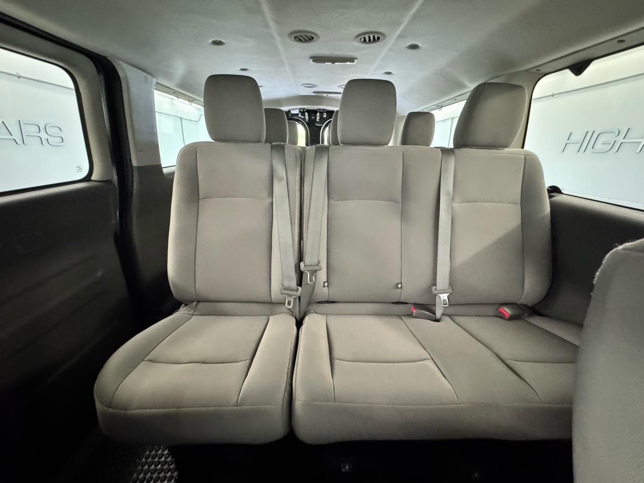 Nissan NVP 3500 V6 SV 2014