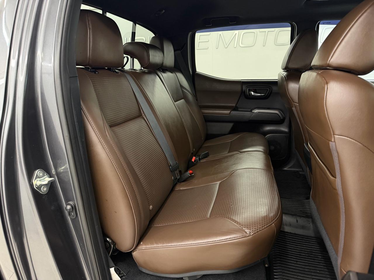 Toyota Tacoma 4WD Limited Double Cab 5' Bed V6 AT (Natl) 2020