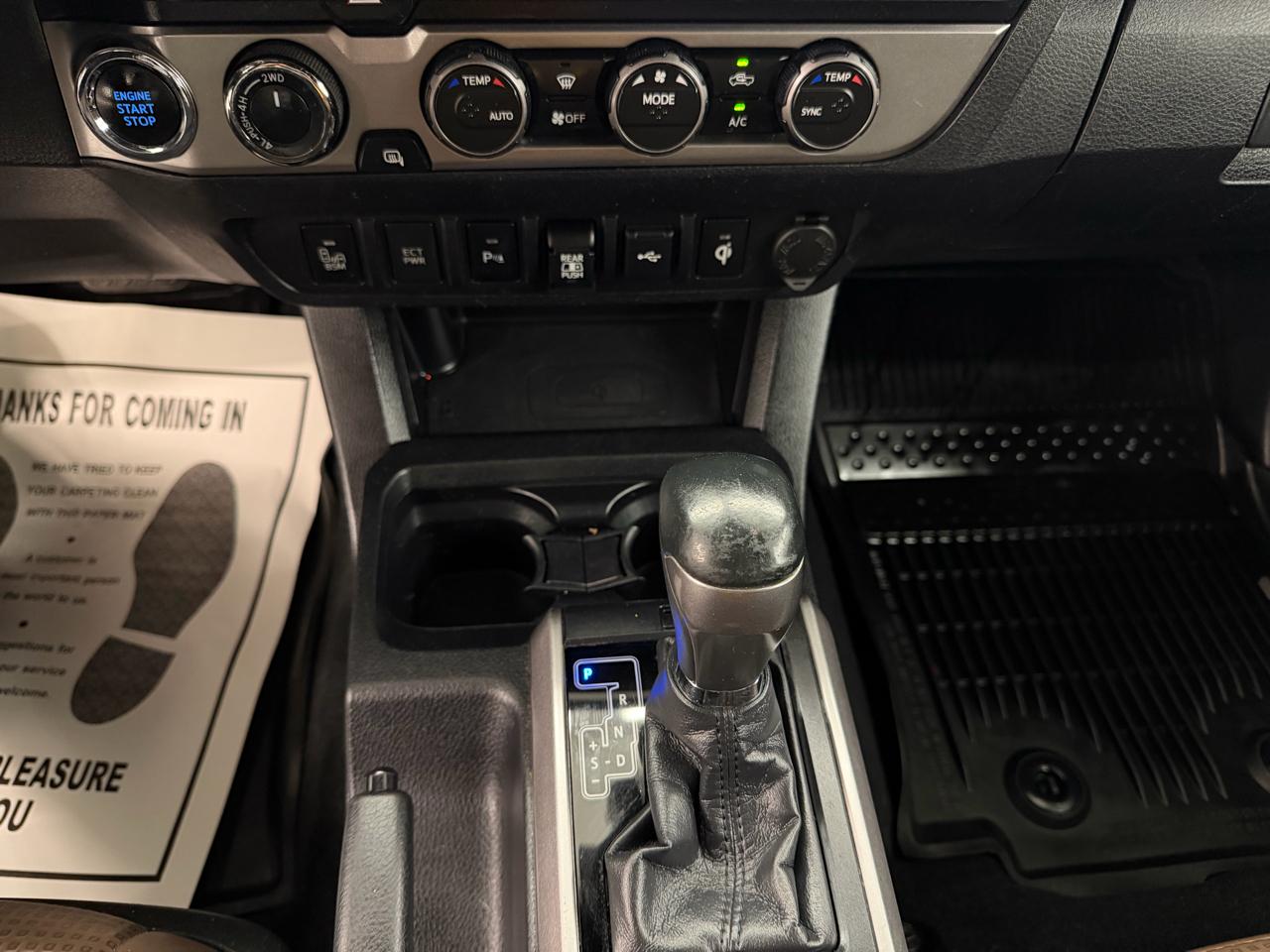 Toyota Tacoma 4WD Limited Double Cab 5' Bed V6 AT (Natl) 2020