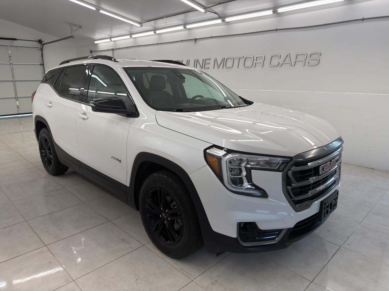 GMC Terrain AWD 4dr AT4 2023