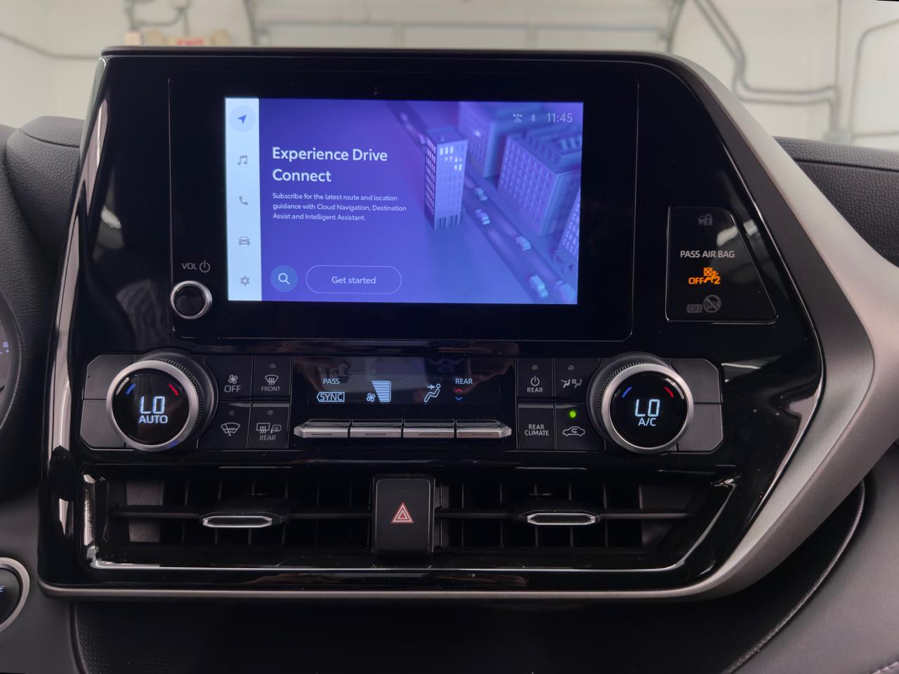 Toyota Highlander LE 2024