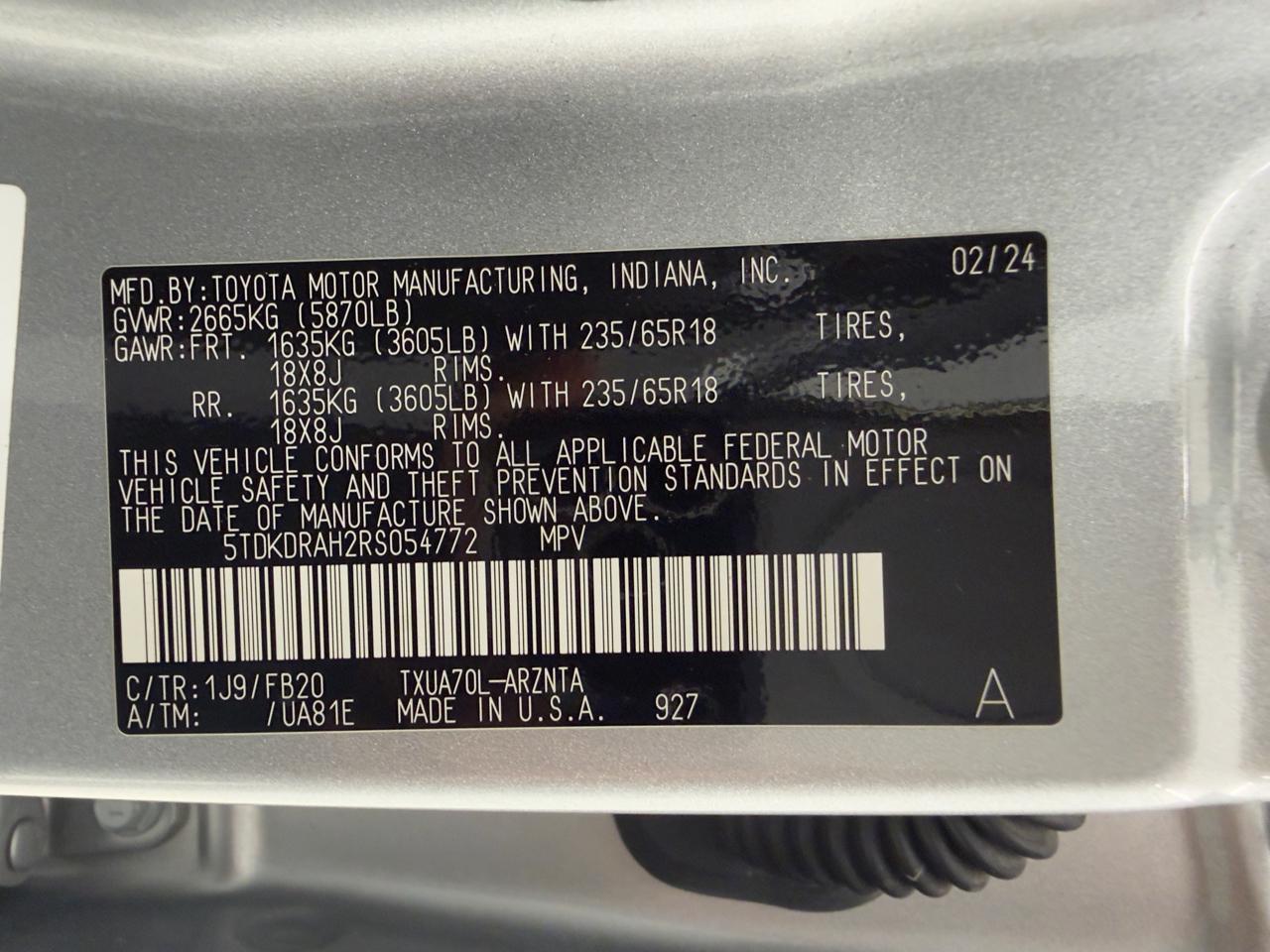 Toyota Highlander LE 2024