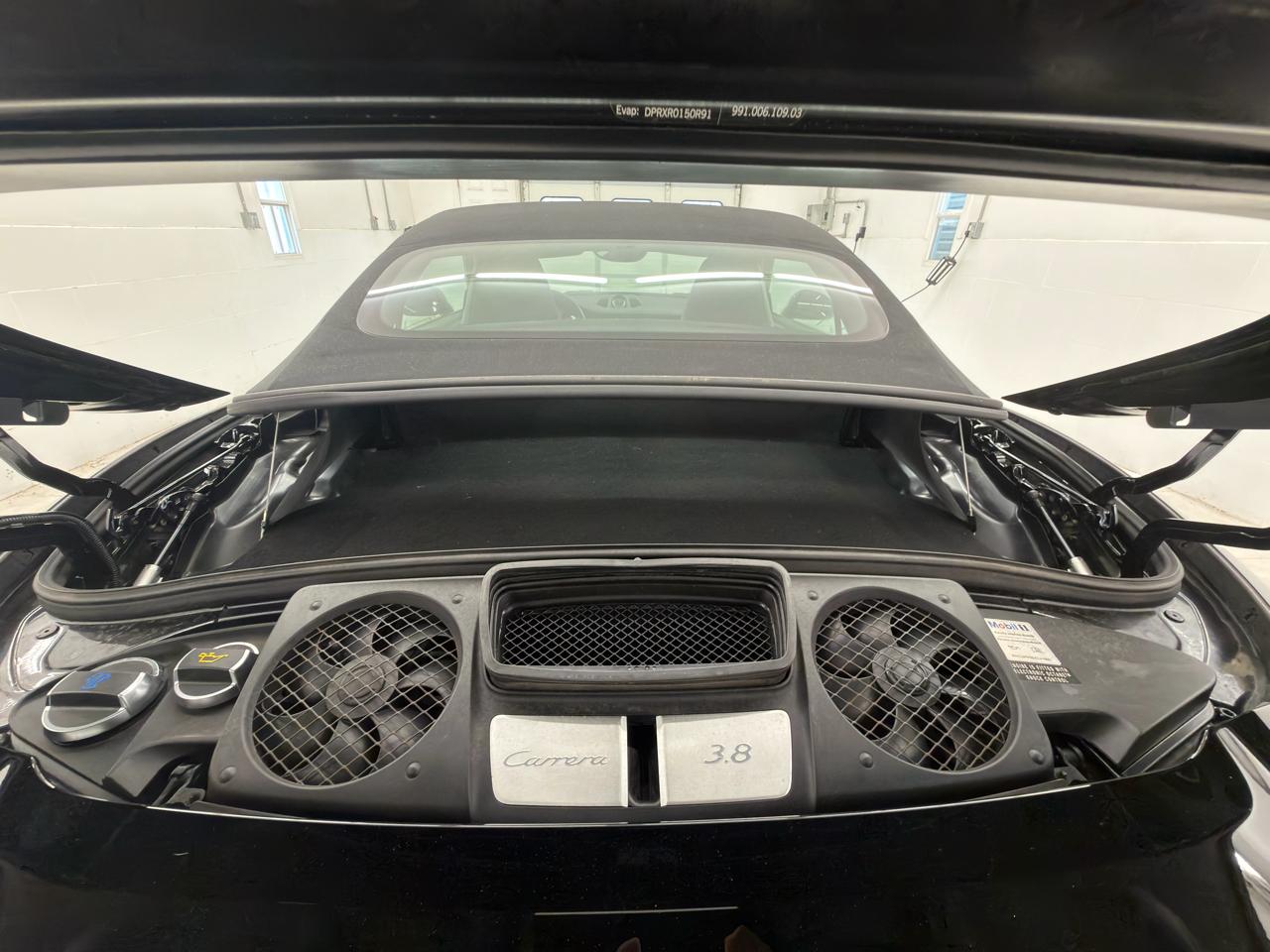 Porsche 911 2dr Cabriolet Carrera S 2013