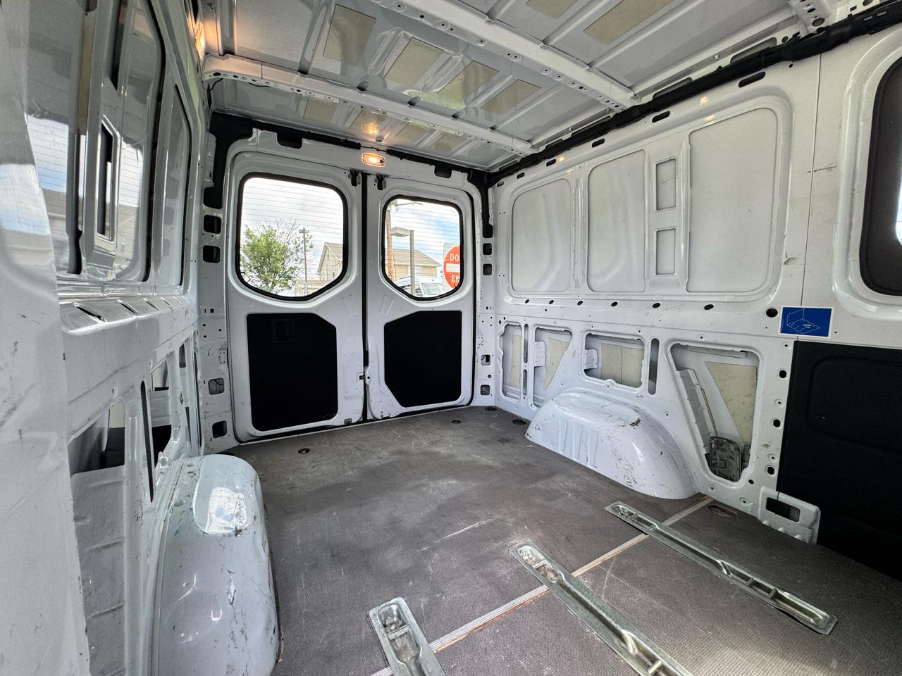 Mercedes-Benz Sprinter Van 1500 Standard Roof I4 144" RWD 2019