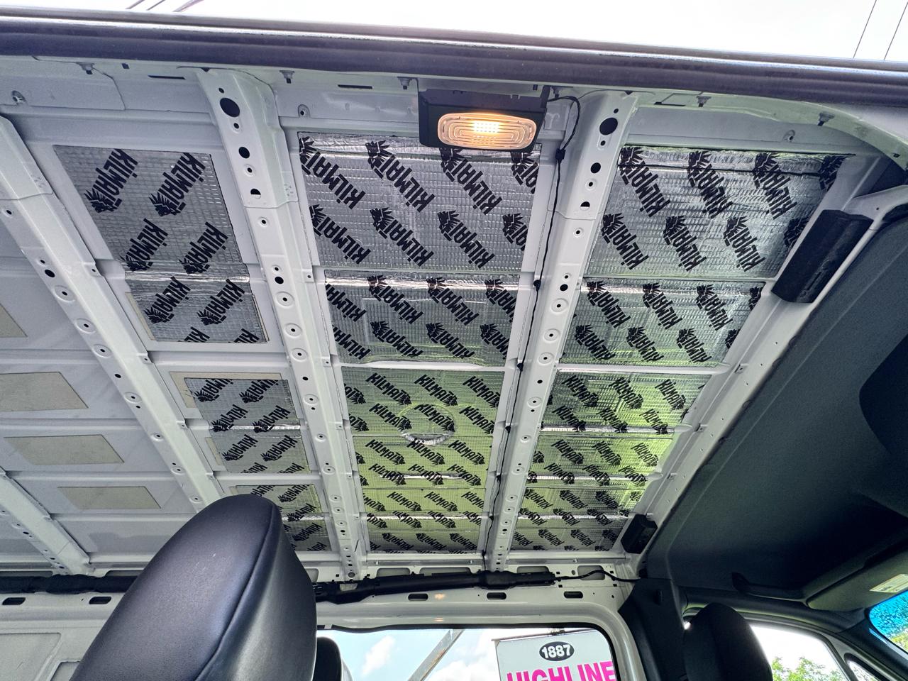 Mercedes-Benz Sprinter Van 1500 Standard Roof I4 144" RWD 2019